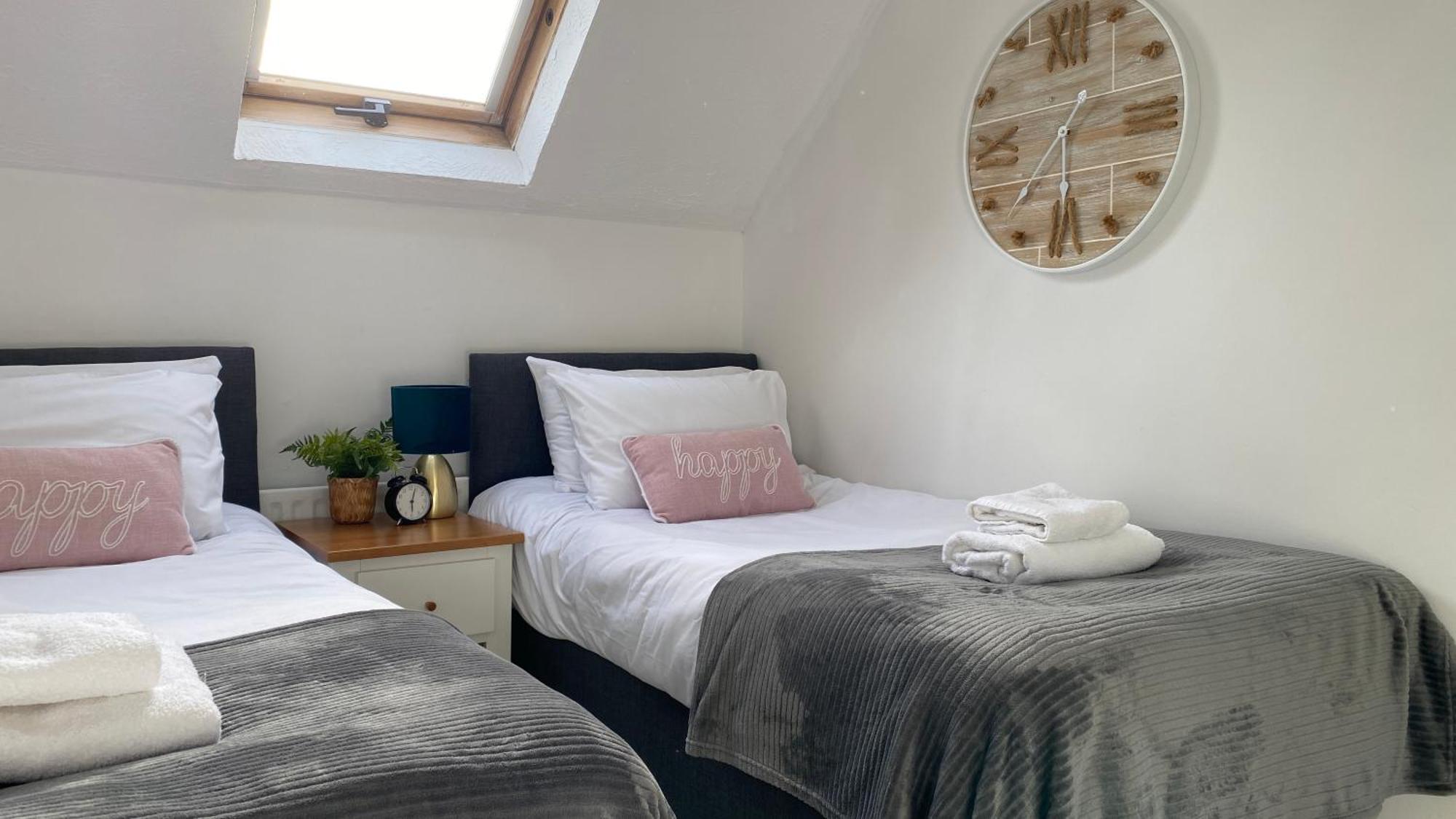 Chichester Retreat House With Free Parking Zewnętrze zdjęcie